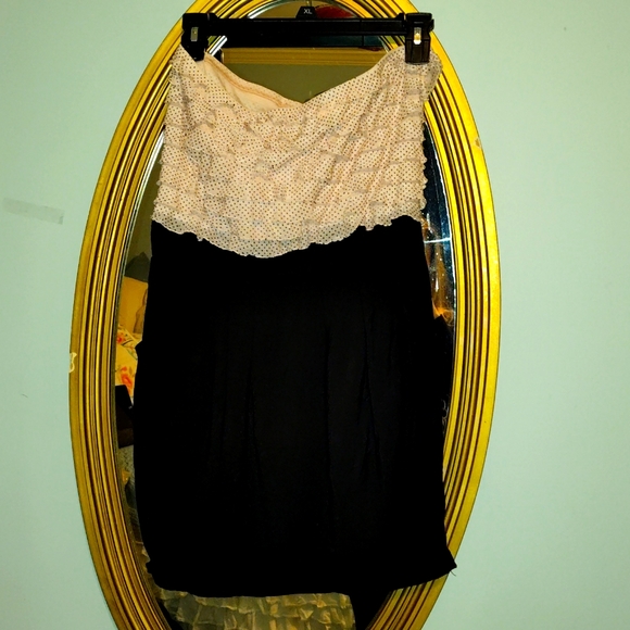 💲3 for $20💲 Pink & Black Polka Dot Tiered top Strapless mini dress - Picture 1 of 8